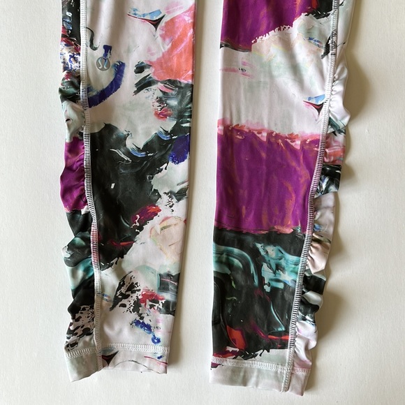 Lululemon Speed Tight Leggings - Picture 6 of 16